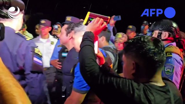 Director de policía de El Salvador, líder de guerra antipandillas, muere en accidente