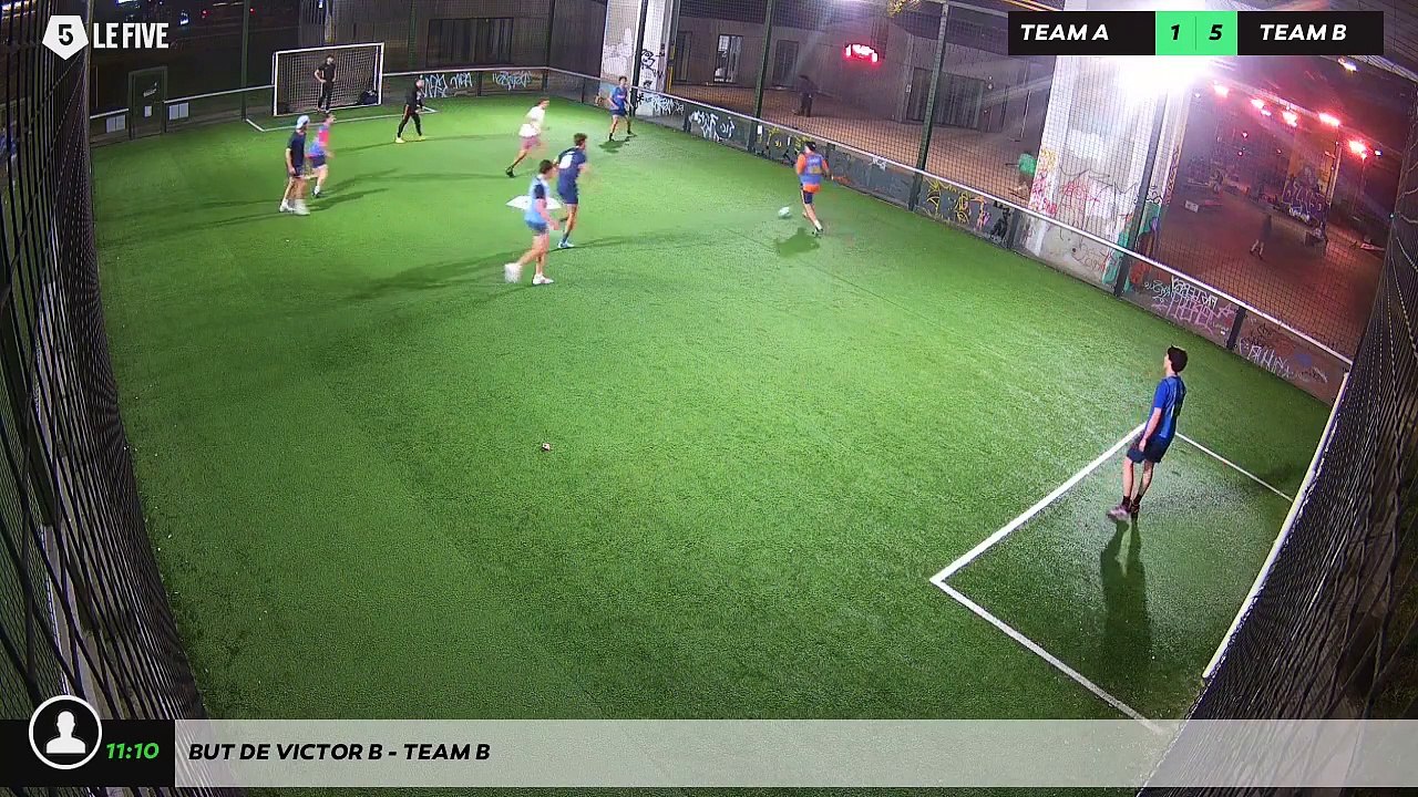But de Victor B - Team B