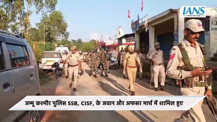 नौशेरा एलओसी के पास जवानों ने एरिया डोमिनेशन रूट मार्च निकालकर अमन और भाईचारे का दिया संदेश