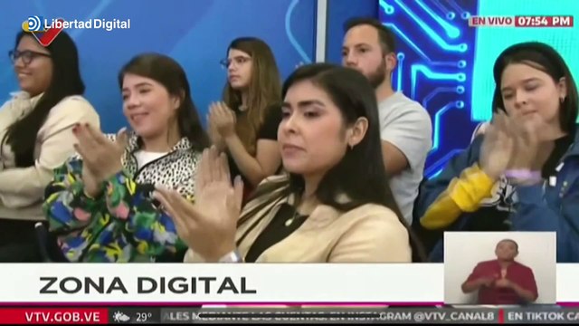 Maduro asegura que respeta la decisión de González Urrutia de abandonar Venezuela