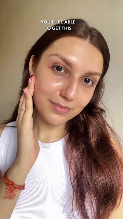 Get glowing and youthful skin with Uniqaya Night Repair Cream