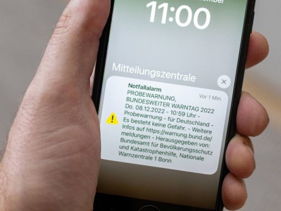 Warntag 2024 steht an: Zu dieser Uhrzeit schrillt Dein Handy