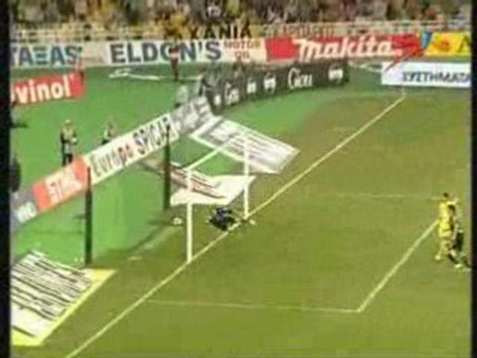AEK-ASTERAS 2-0 BLANCO Superleague