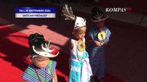 Momen Anak Difabel di Timor Leste Beri Bunga ke Paus Fransiskus