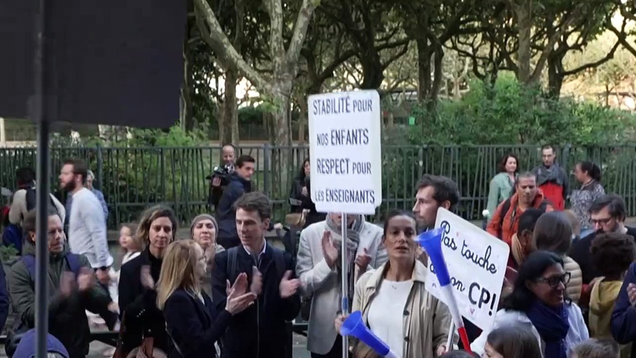 Asnières-sur-Seine: élèves et parents mobilisés contre la fermeture d'une classe de CP
