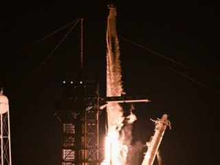 SpaceX-Mission mit vierköpfiger Besatzung gestartet