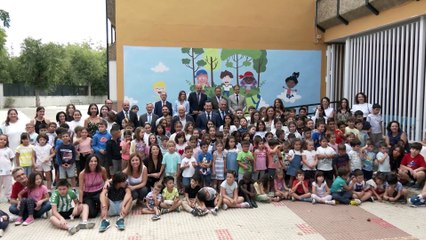 Andalucía repartirá 91.000 nuevos dispositivos para "avanzar" en digitalización en las aulas