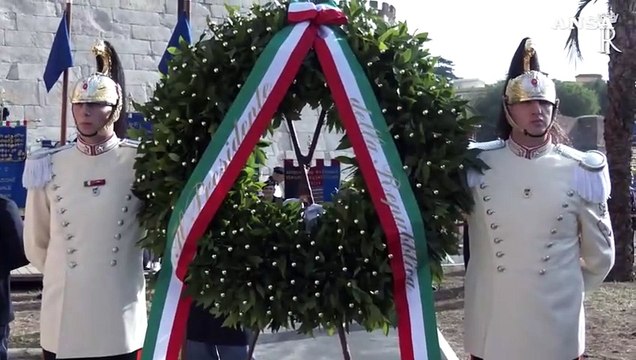Mattarella alle cerimonie per l'81esimo anniversario della Difesa di Roma