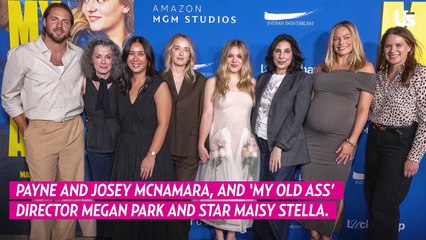 Pregnant Margot Robbie Shows Off Baby Bump at Red Carpet Premiere