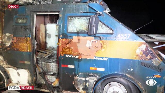 Polícia e criminosos trocam tiros em ataque a carro-forte no interior de SP