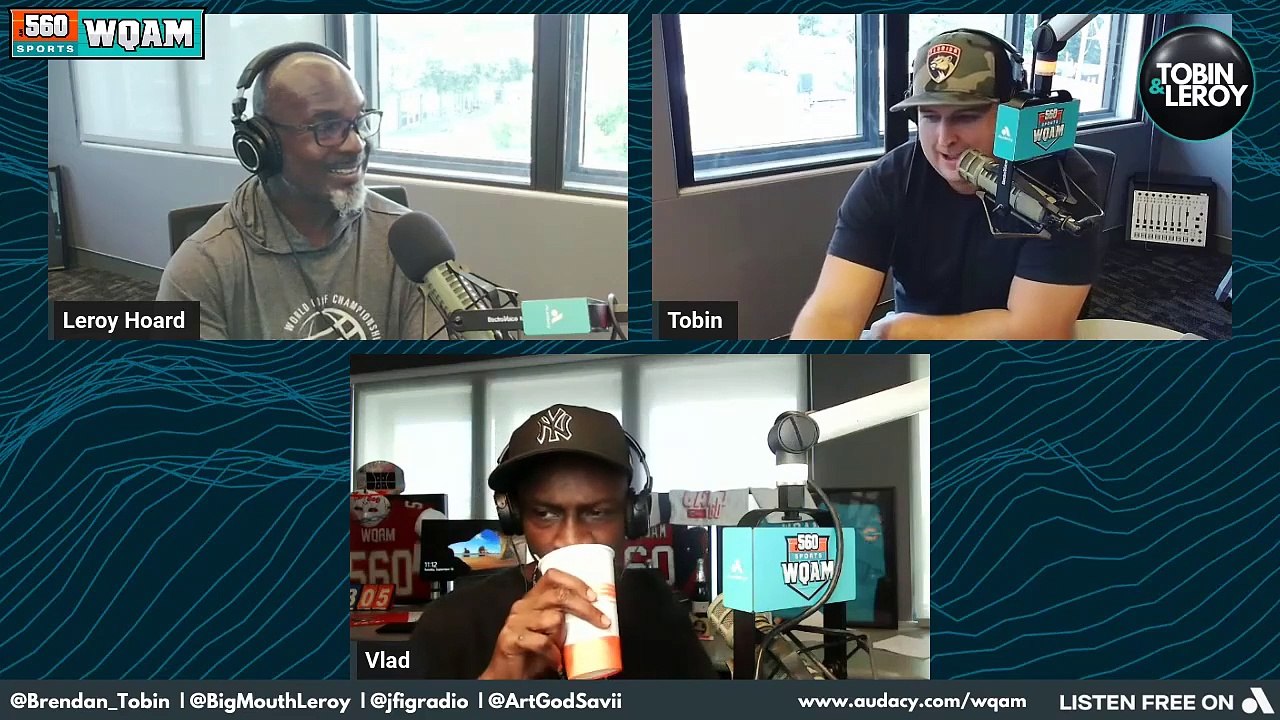 Mike McDaniel Not Worried About Bills Run vs Miami Dolphins and Tua Tagovailoa Is Saving Football