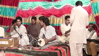 Lakh Wari Bismillah Karan Live Song | Momina Ali Maya