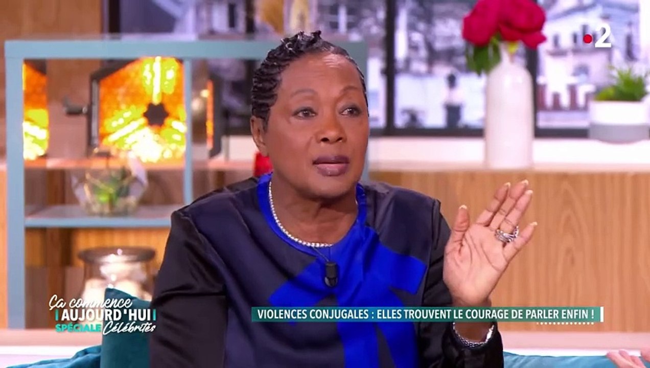 Marc Geiger dans "Ca commence aujourd'hui" face à Adeline Toniutti, Judith Chemla et Babette de Rozières. France 2