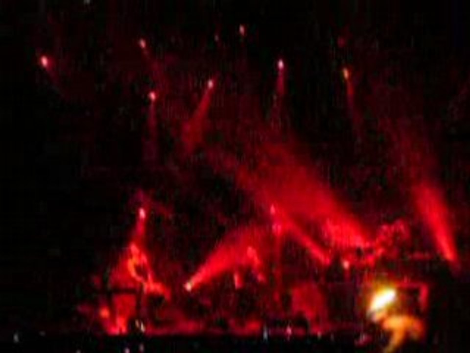 nightwish while your lips are still red paris avril 2008