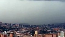 Un avión aterrizó en Medellín en medio de las fuertes lluvias