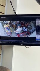 Le disparo a un ladron y el tiro casi le da a una vendedora del sector