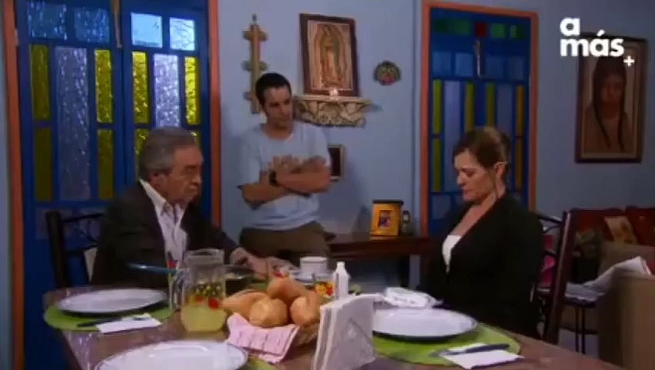 María Segovia descubre que Ángeles es su hija -- _ La loba