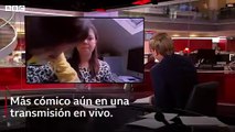 Niña interrumpe a su madre durante una entrevista en vivo para BBC