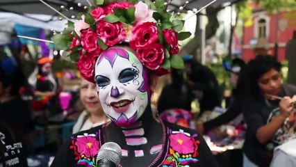 ELJIOTS: DIA DE MUERTOS Y LA EMANCIPACION DE LAS CATRINAS