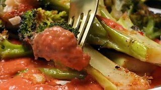 How to Make Roasted Broccoli Steaks