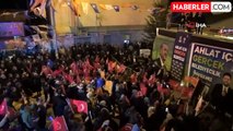 Cumhurbaşkanı Yardımcısı Yılmaz, Ahlat'ta halkla buluştu