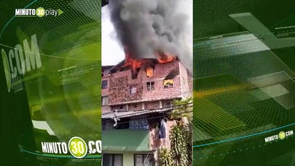 Se está quemando una casa en San Antonio de Prado