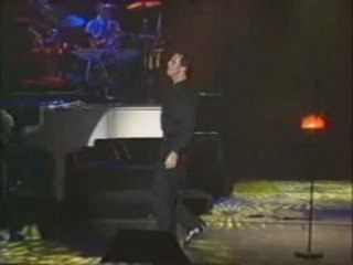 Michel Leeb- l'épicier africain