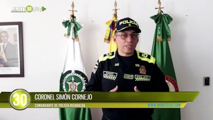 Este degenerado habría manoseado a una pequeñita de 5 años cuando se le sentó al lado en un bus