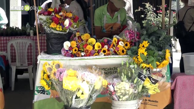 Medellín celebra los 35 años de Mercados Campesinos