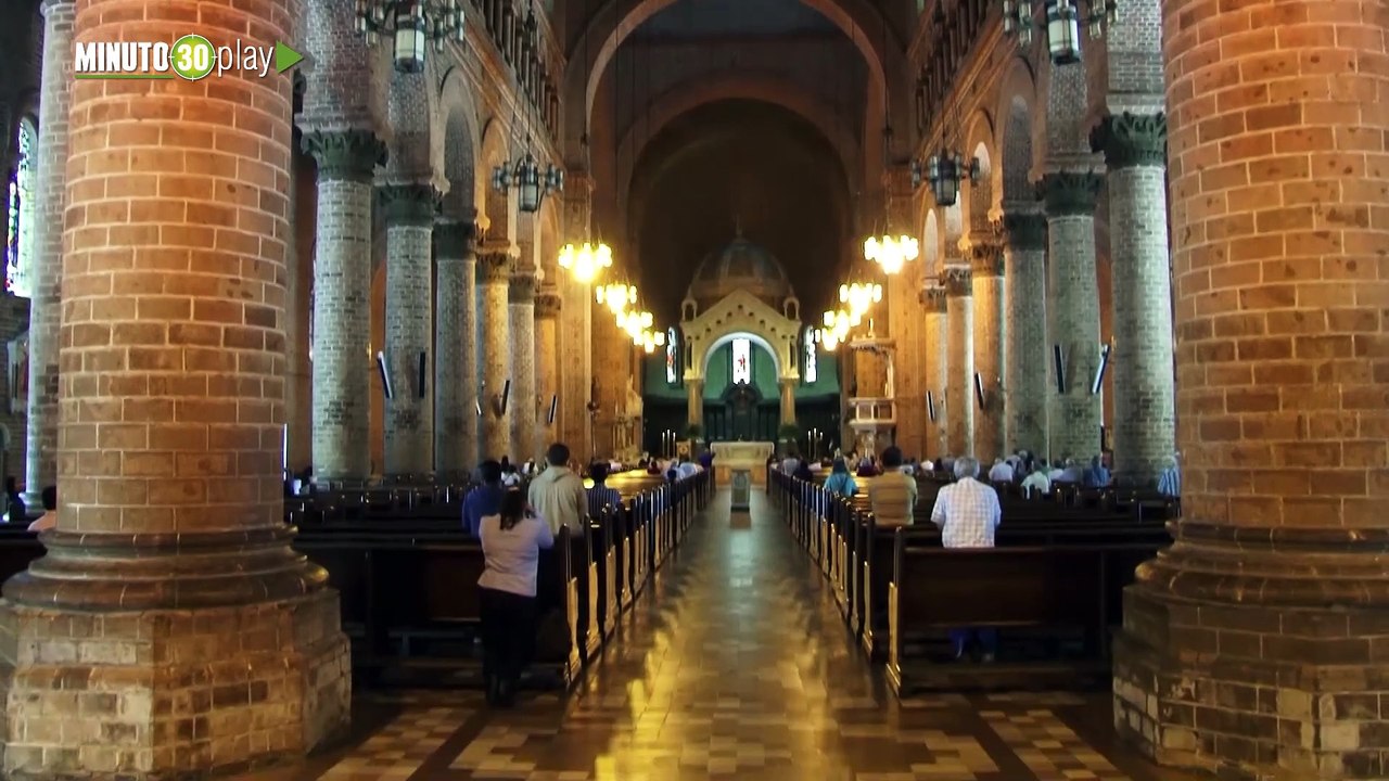 Matrimonios y funerales católicos continuarán celebrándose en Medellín, pero a puerta cerrada