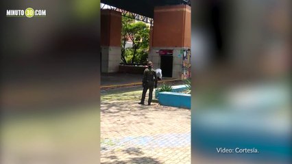 Con estrictas medidas de bioseguridad levantaron a un sujeto en el centro con sospecha de Covid-19