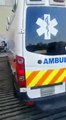 #VIDEO: Viral Ambulancias esperan con pacientes arriba hasta que alguien muera o sea dado de alta en el HGZ