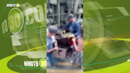 Saquearon un camión cargado con cerveza que se accidentó