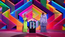 Dua Lipa gaNA COMO ARTISTA SOLISTA FEMENINA | The BRIT Awards 2021