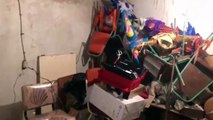 Encuentran 12 celulares y 29 cassettes con videos en la casa del feminicida de Atizapán