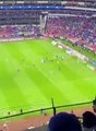 Cruz Azul CAMPEÓN Jugadores CELEBRAN IMPRESIONANTE Estadio Azteca Festejos de Futbolistas y Afición