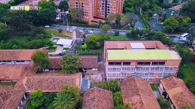 I U Pascual Bravo recibió acreditación de Alta Calidad por seis años