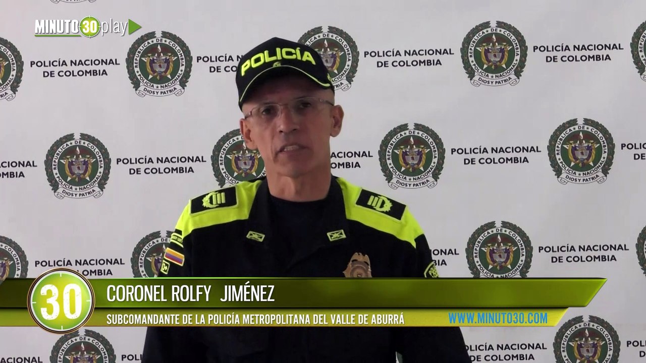 Atacaron a piedras a policías en Medellín, uno...