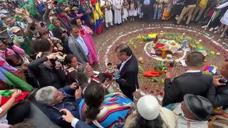 VIDEO Gustavo Petro recibió su segunda posesión espiritual en Bogota