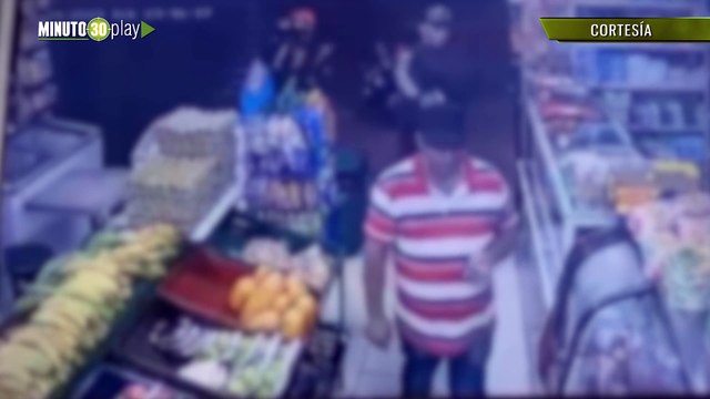 Mostraron el fierro de entrada dos sujetos se llevaron el producido de una tienda en Prado Centro