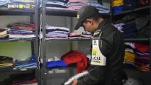 Capturaron a dos extranjeros en Medellín que estarian vendiendo ropa de marca pero chiviada