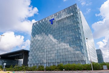 El Gobierno vuelve a Telefónica con la compra del 3% de la compañía