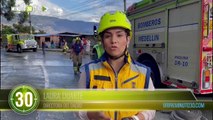 Con 30 unidades del Cuerpo Oficial de Bomberos Medellín se controló incendio en el sector de Santa Margarita Vallejuelos