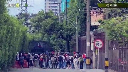 Llegó hasta la tanqueta Así esta la situación por manifestación ciudadana en la AV. Regional y Las Vegas