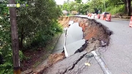 Ay qué miedo Así está un tramo de la vía que va de Medellín a la Costa