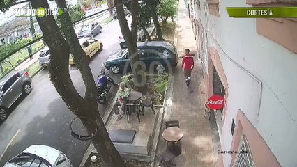 Pilas Nueva modalidad de robo aplicada en Prado Centro Desbloquearon carro con tecnología y chao papá