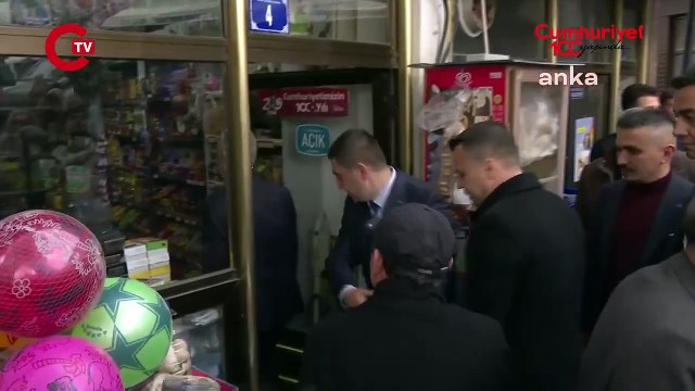 Mansur Yavaş'a esnaf ziyaretinde yoğun ilgi...