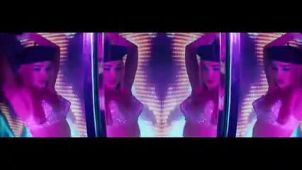 Kim Petras - Future Starts Now (Vídeo musical oficial)