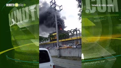 Así se ve el incendio estructural en Envigado
