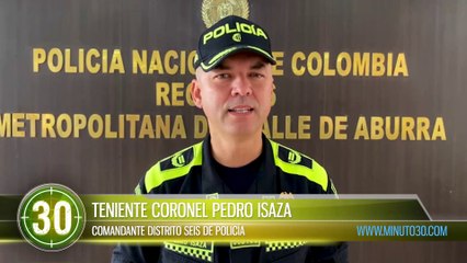 En Bello capturan a hombre en flagrancia mientras escondía un arma de fuego en el tacómetro de su motocicleta